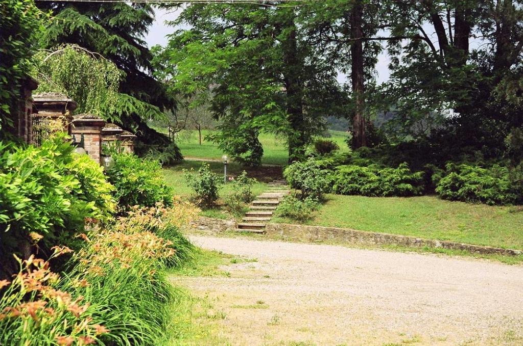Tenuta Terensano Monleale ภายนอก รูปภาพ
