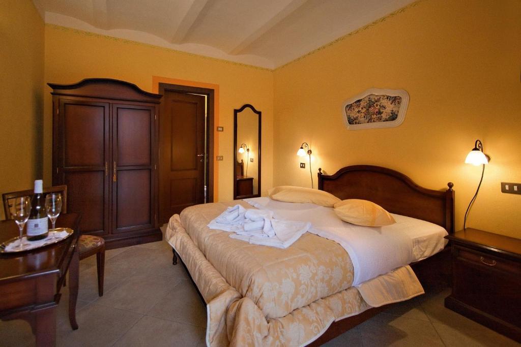 Tenuta Terensano Monleale ภายนอก รูปภาพ